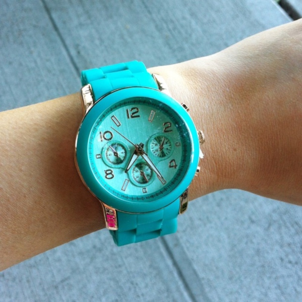 🔥LAST 2!!!🔥 NWOT Turquoise Large Face Watch
